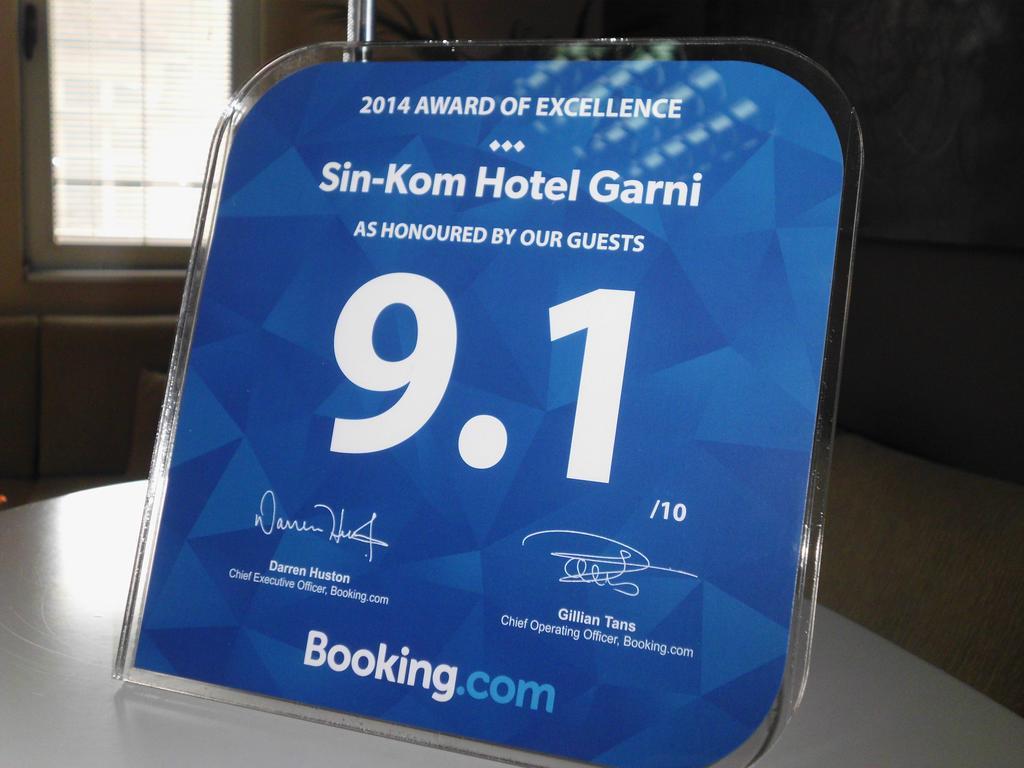 Sin-Kom Hotel Garni Pirot Luaran gambar