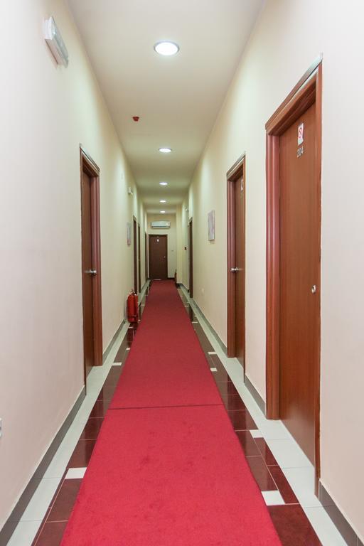 Sin-Kom Hotel Garni Pirot Luaran gambar